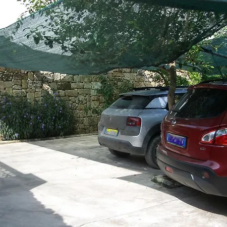 Aparthotel Le Corti Di Begio 3*